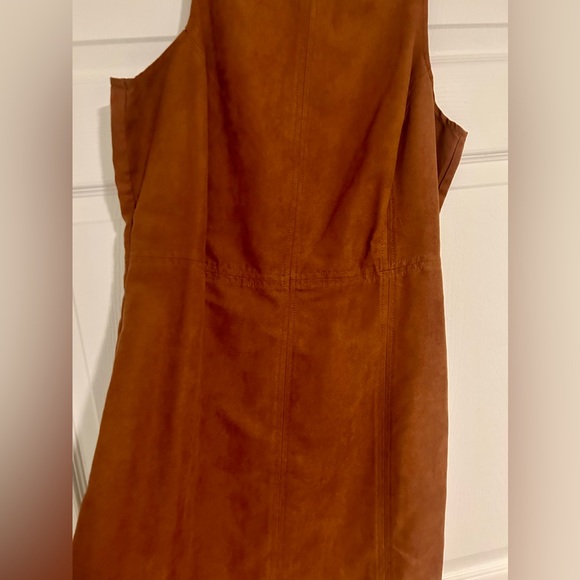 Banana Republic - Suede dress - Size 8 - Picture 4 of 6